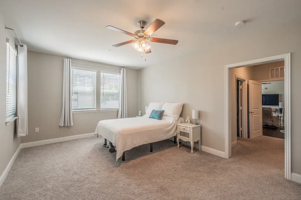 1735 Wittington Place Farmers Branch TX 75234