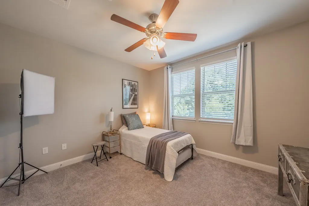 1735 Wittington Place Farmers Branch TX 75234
