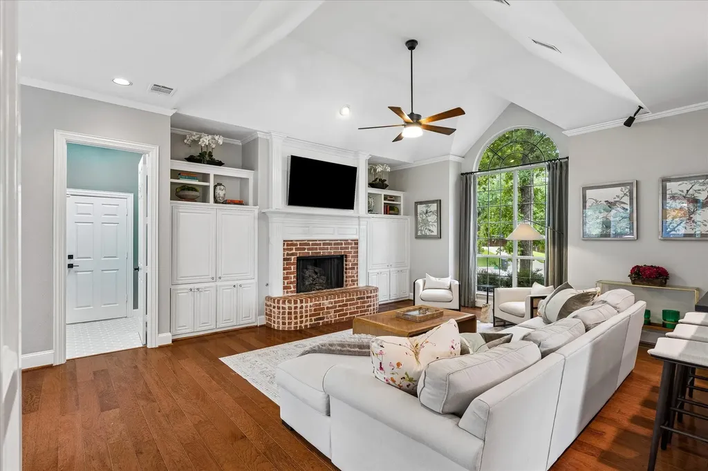 11 Brook Hollow Lane Trophy Club TX 76262