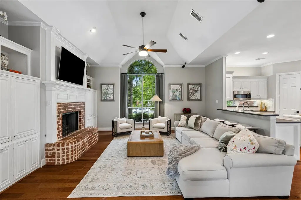 11 Brook Hollow Lane Trophy Club TX 76262