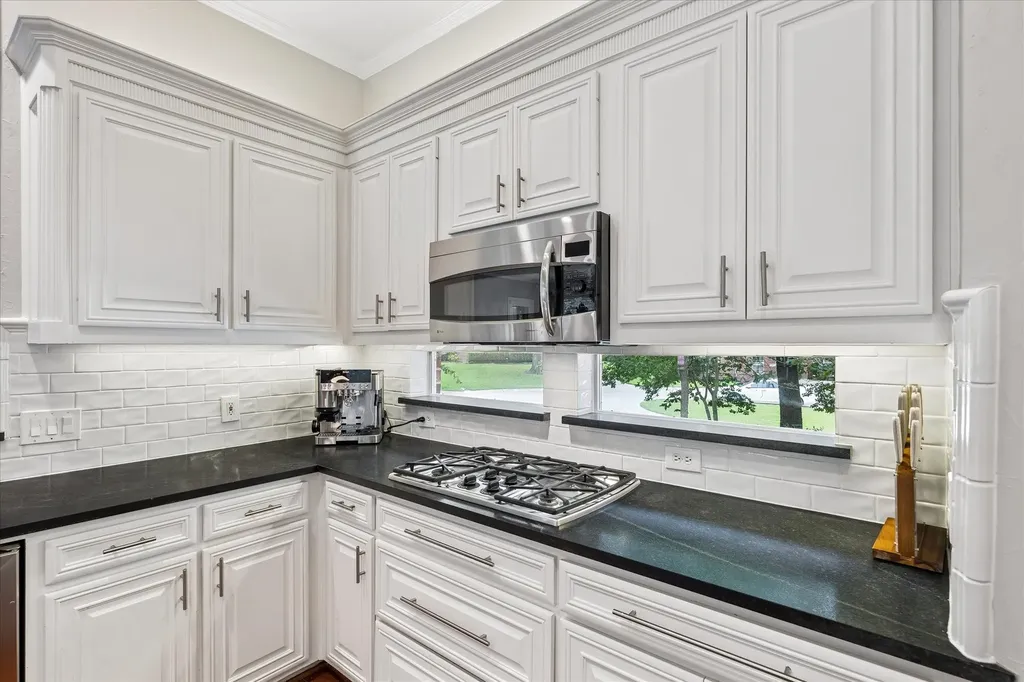 11 Brook Hollow Lane Trophy Club TX 76262