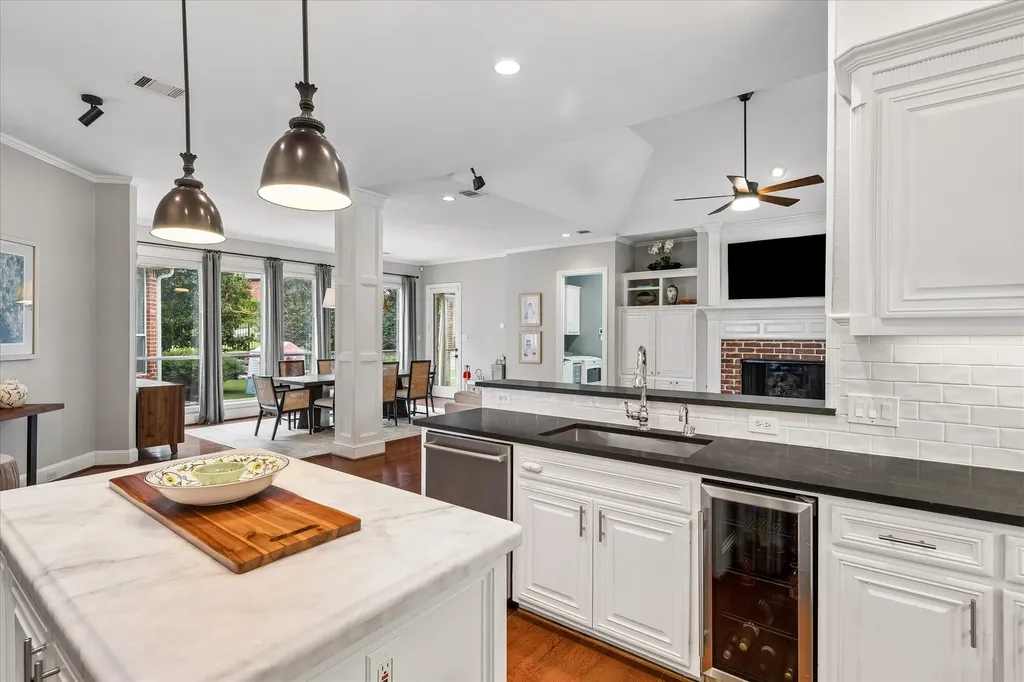 11 Brook Hollow Lane Trophy Club TX 76262