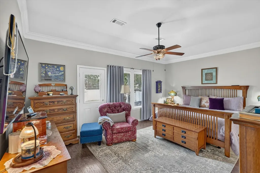 1008 Bell Manor Drive Savannah TX 76227