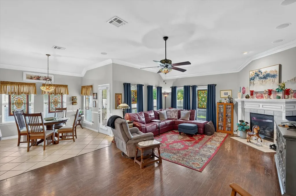 1008 Bell Manor Drive Savannah TX 76227
