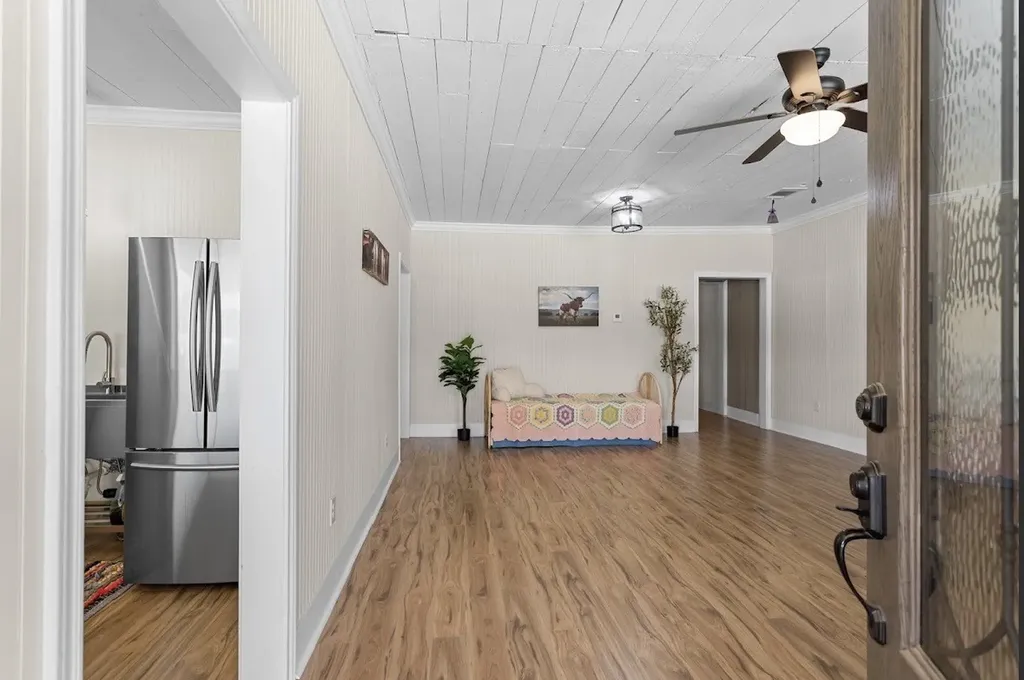1003 W 5th Street Clifton TX 76634