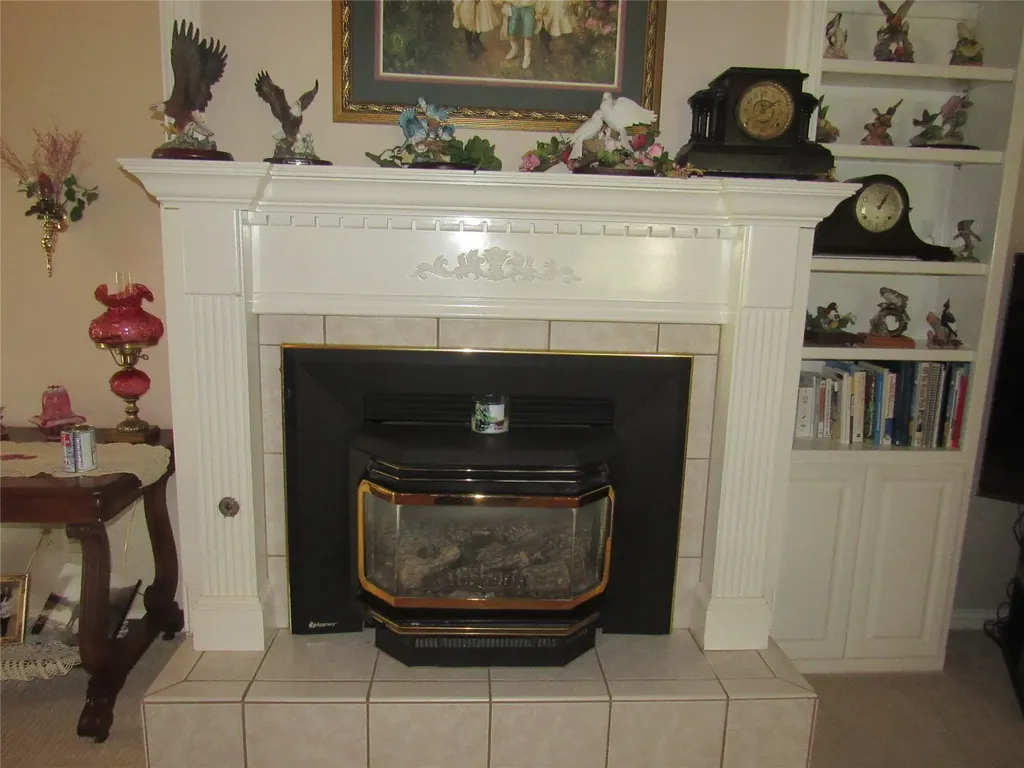 404 County Road 260 Gainesville TX 76240