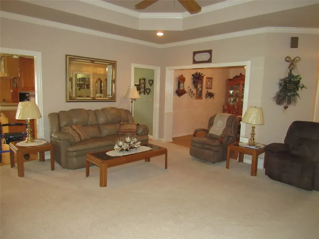 404 County Road 260 Gainesville TX 76240