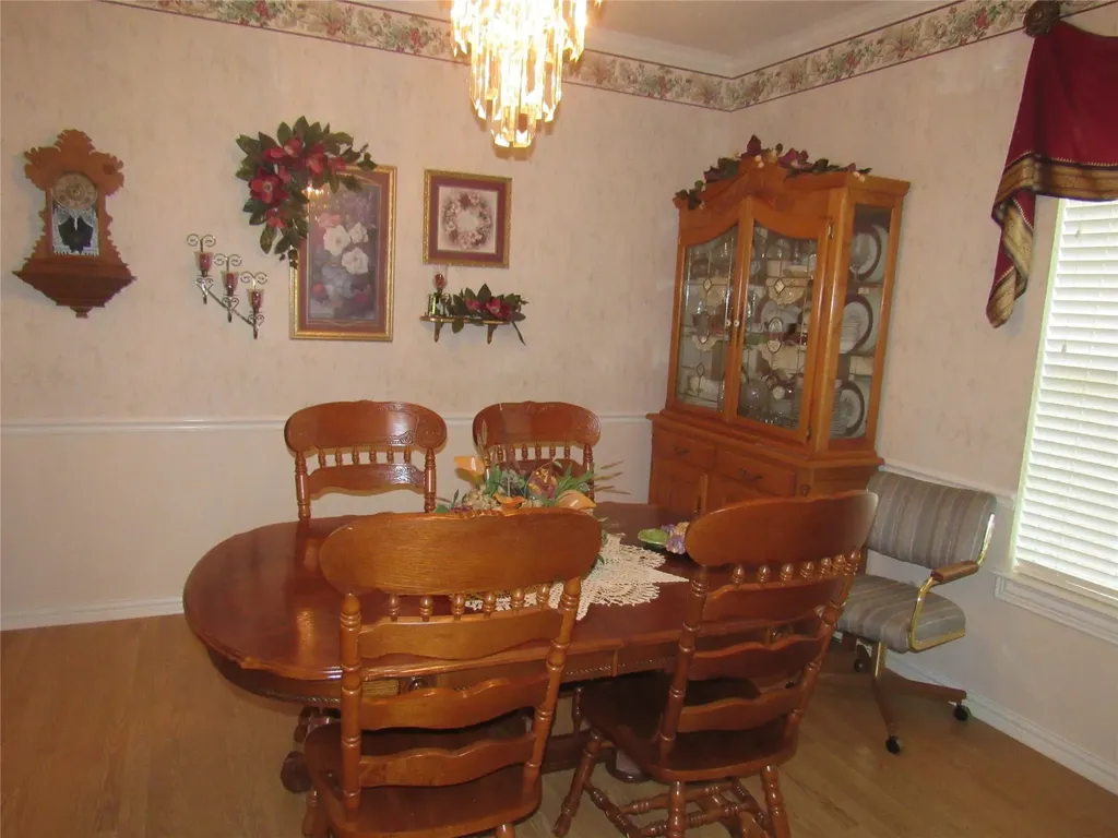 404 County Road 260 Gainesville TX 76240