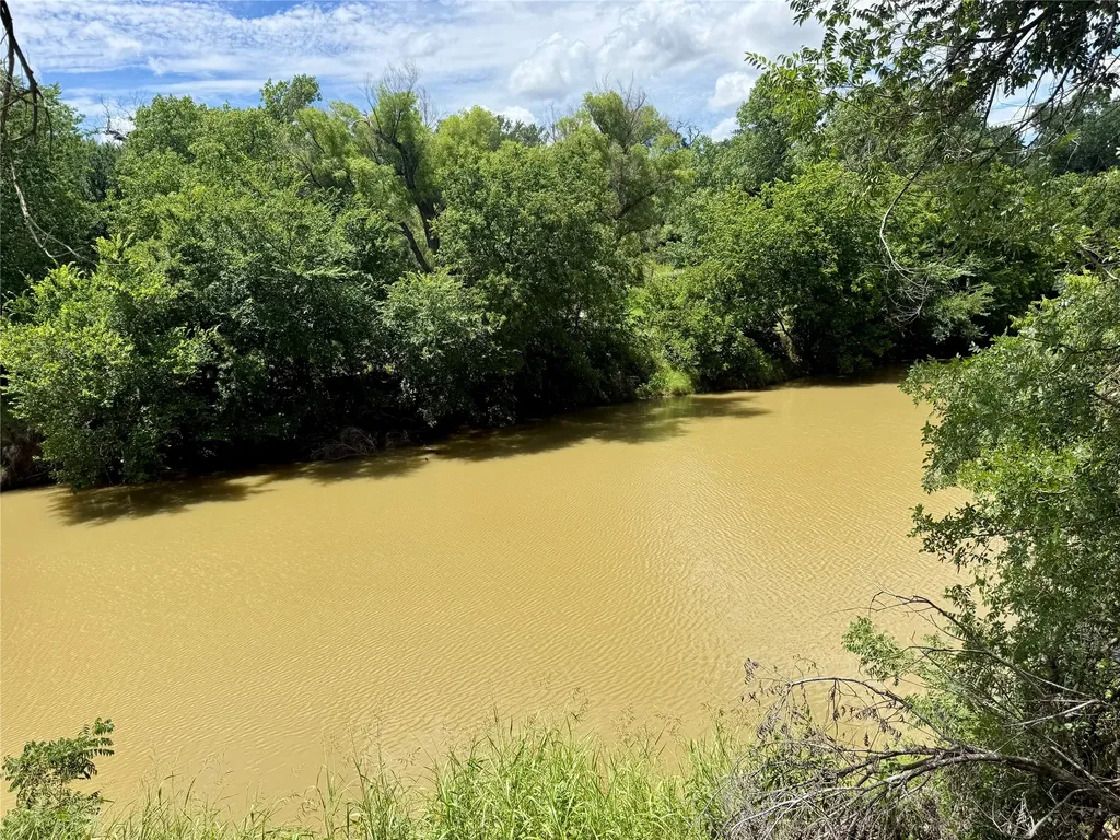 580 S 430 Mullin TX 76864