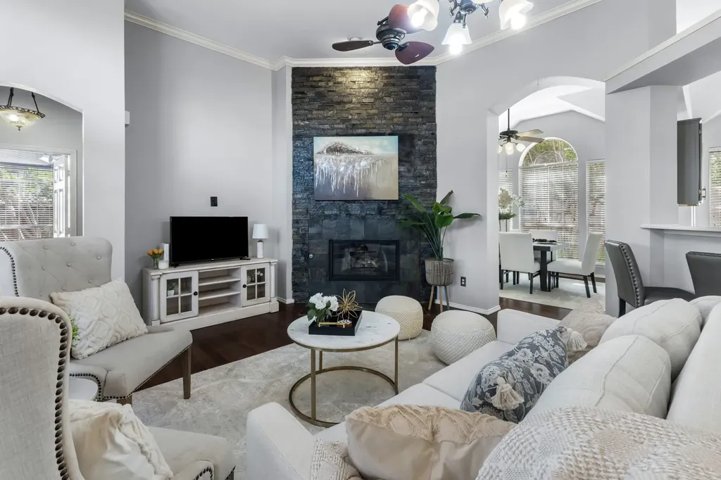 2316 Vetchling Circle Plano TX 75025