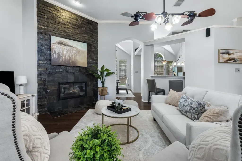 2316 Vetchling Circle Plano TX 75025