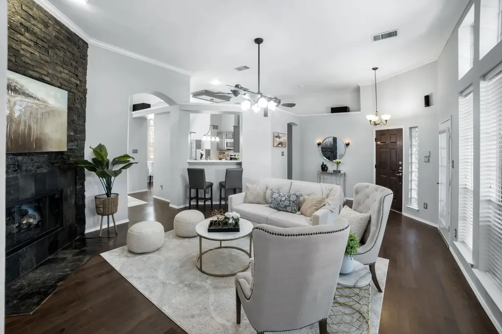 2316 Vetchling Circle Plano TX 75025