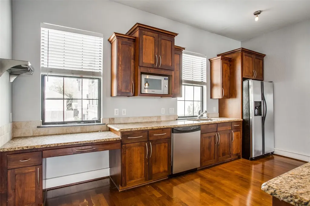 3405 Bryan Street Dallas TX 75204