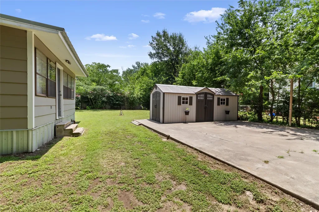 600 Elm Street Teague TX 75860