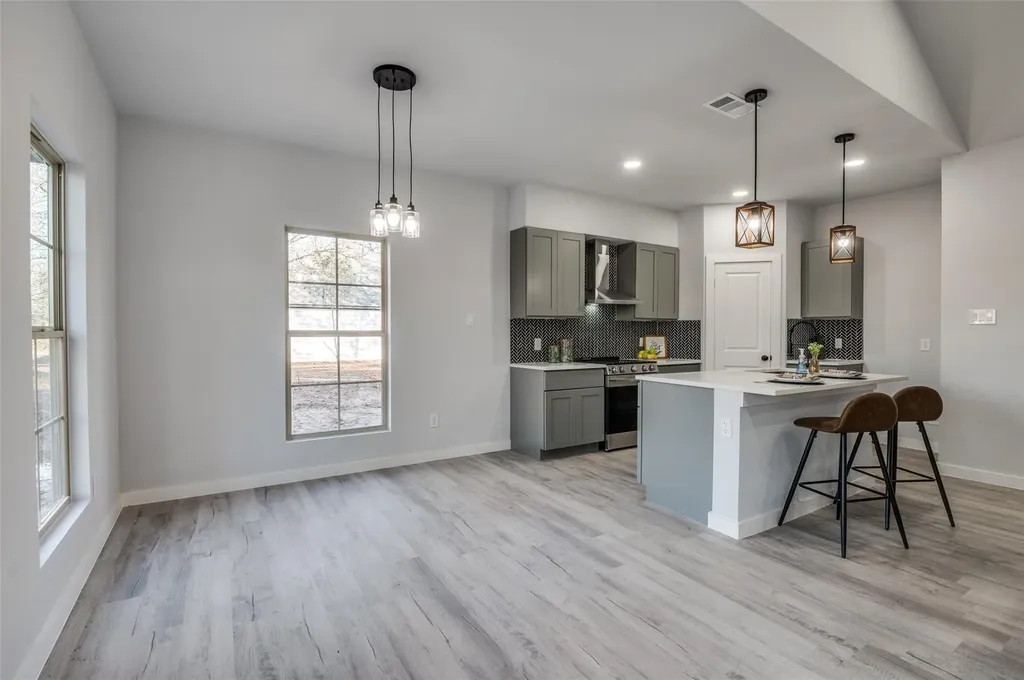 418 Kelly Lane Seven Points TX 75143