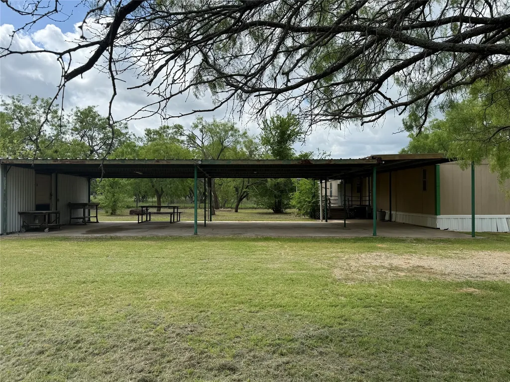 1091 Withers Road Mineral Wells TX 76067