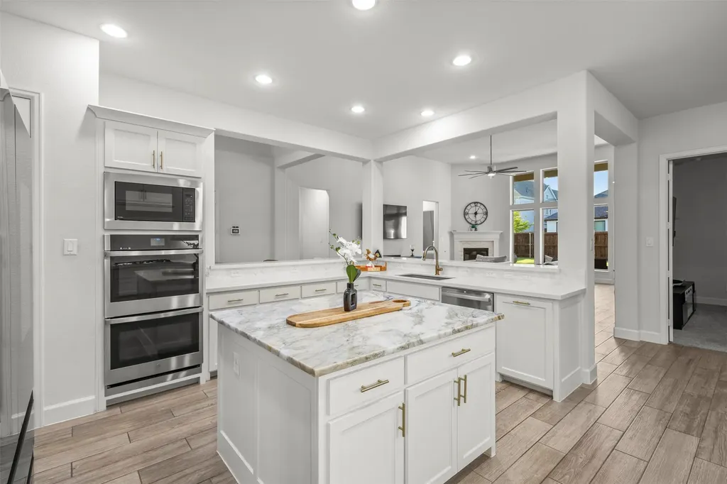 2837 Midlake Drive Midlothian TX 76065