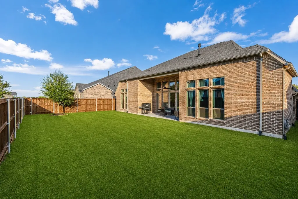 2837 Midlake Drive Midlothian TX 76065