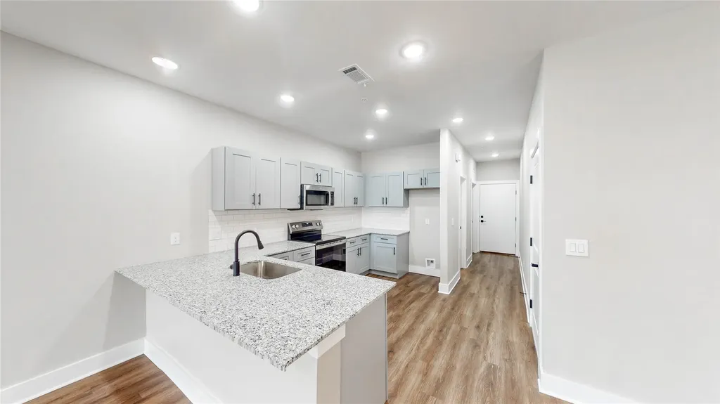 3709 Bonnie Brae Street Denton TX 76226