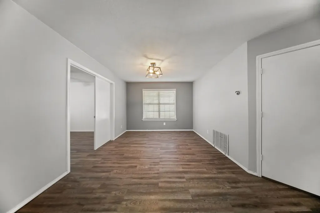 5501 Stoney Glen Drive Mesquite TX 75150