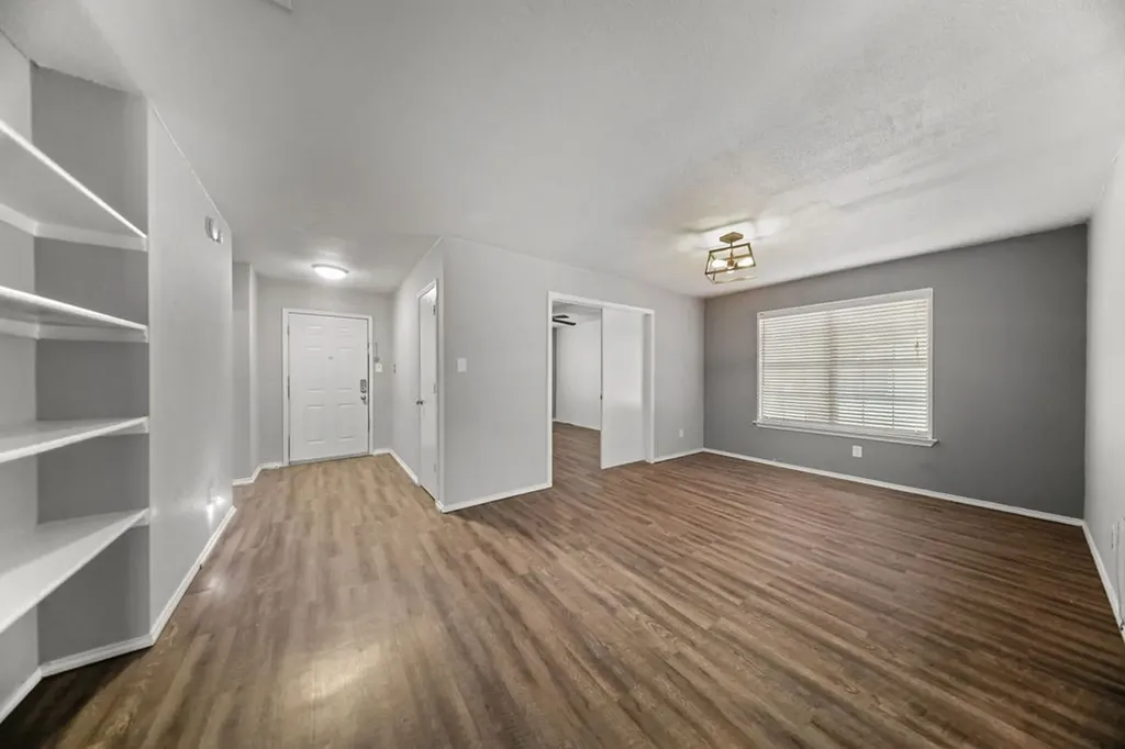 5501 Stoney Glen Drive Mesquite TX 75150