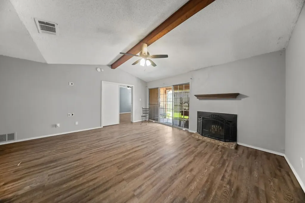 5501 Stoney Glen Drive Mesquite TX 75150