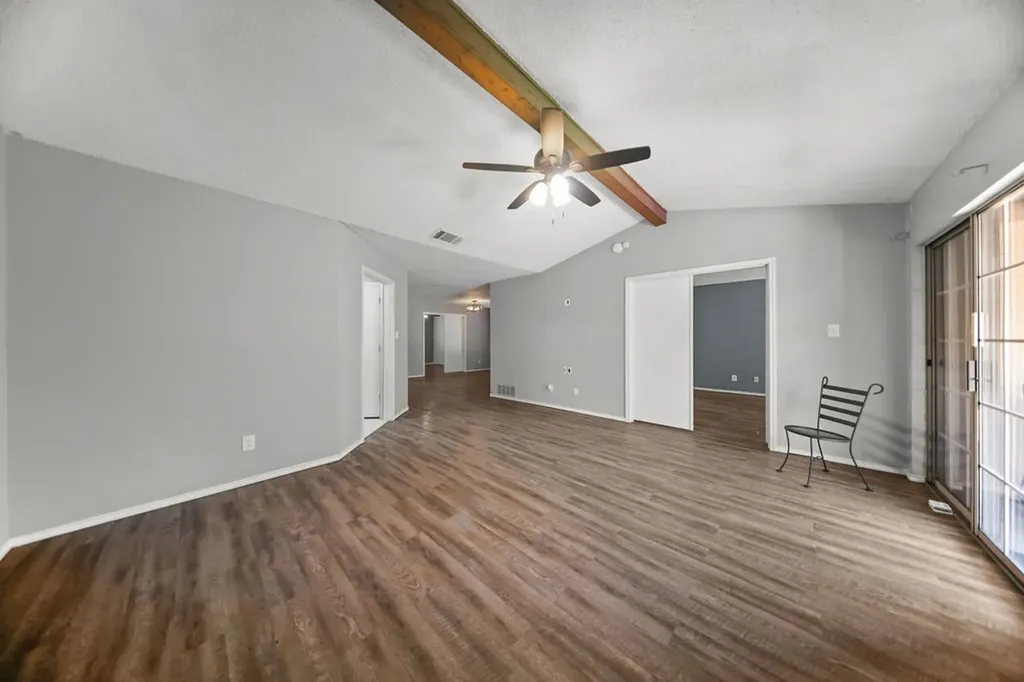 5501 Stoney Glen Drive Mesquite TX 75150