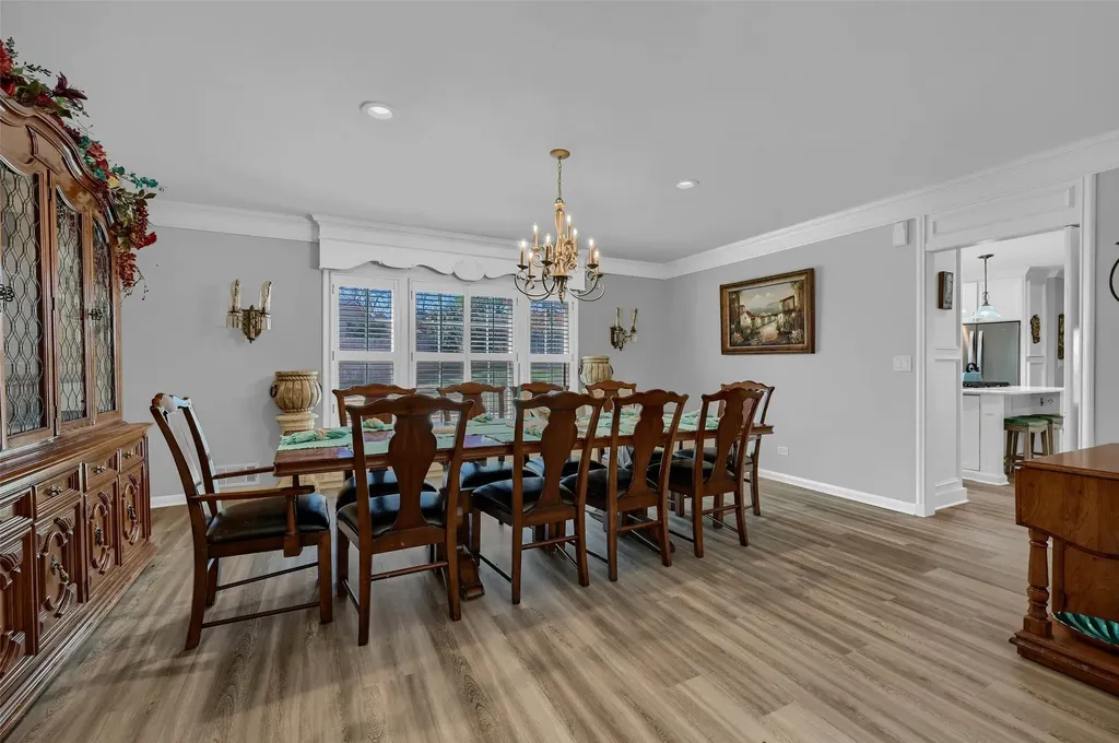 1016 Crestview Drive Sherman TX 75092