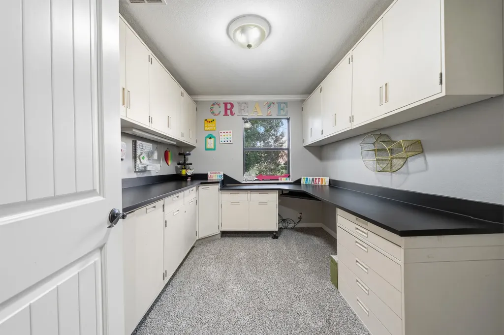 902 Mockingbird Lane Moody TX 76557