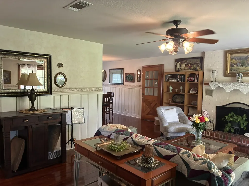 408 S Porter Street Lampasas TX 76550