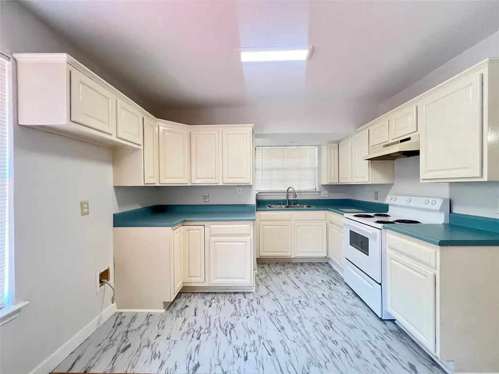 1308 Mistywood Lane Allen TX 75002
