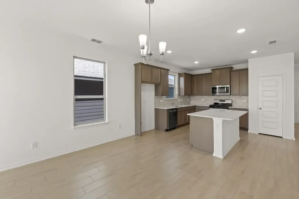 3101 Dixondale Drive Fort Worth TX 76108
