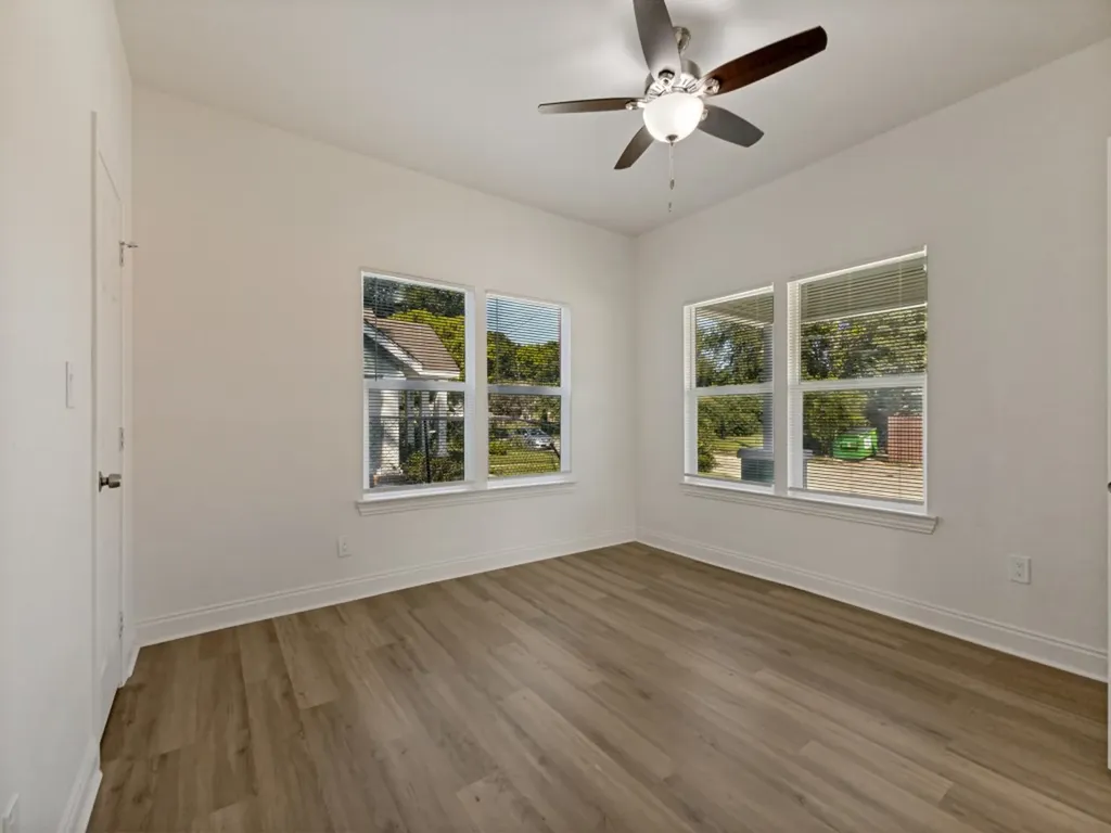 2642 Eugene Street Dallas TX 75215