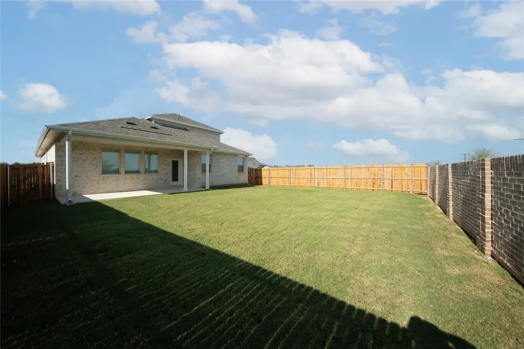 3421 Longfellow Avenue Anna TX 75409