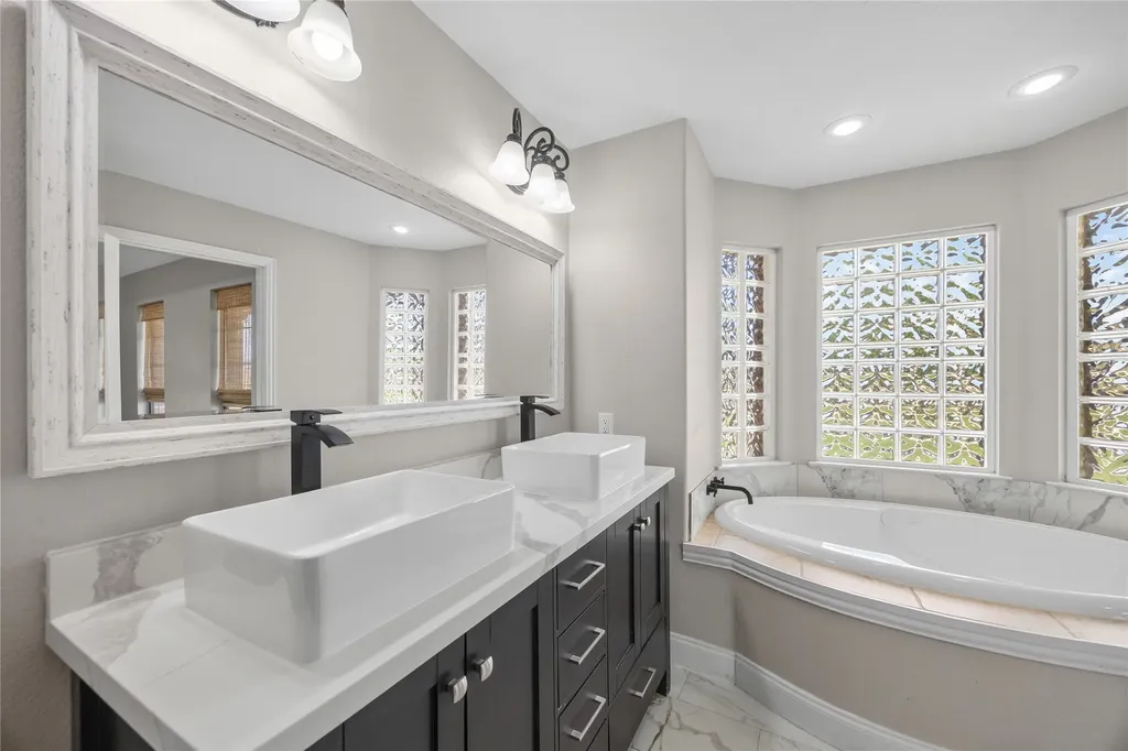 1068 Frontier Trail Mclendon Chisholm TX 75032