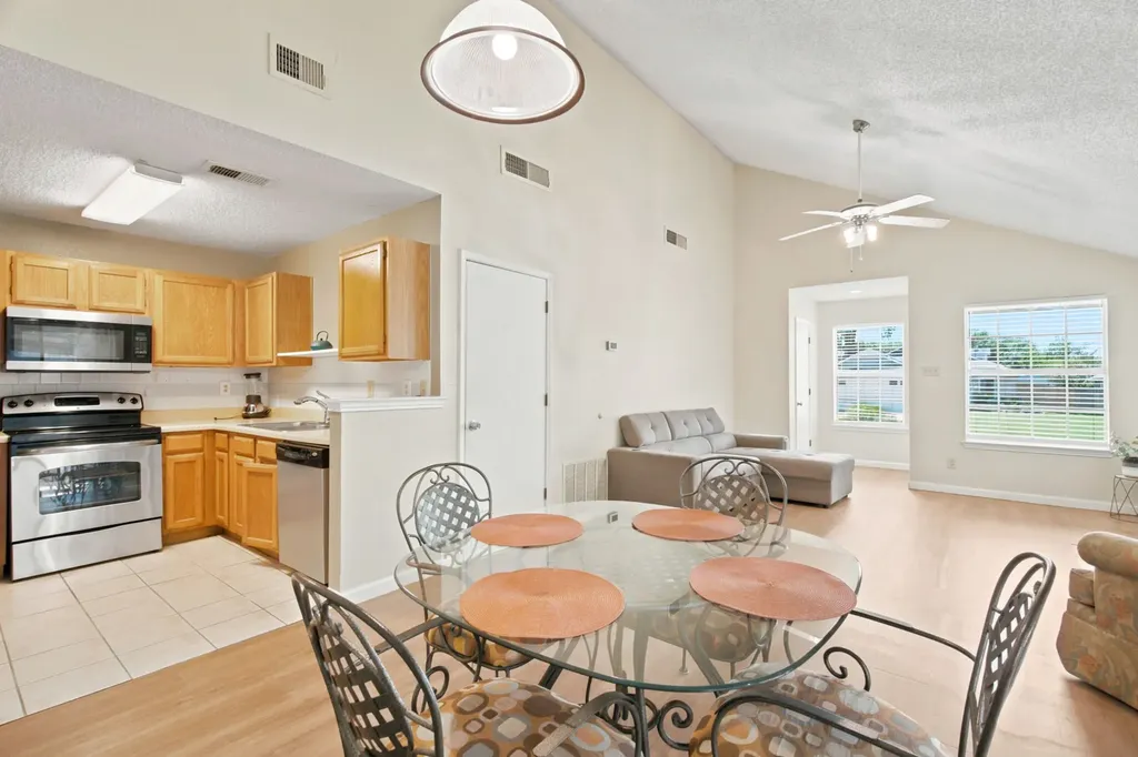 4837 Thistledown Drive Fort Worth TX 76137