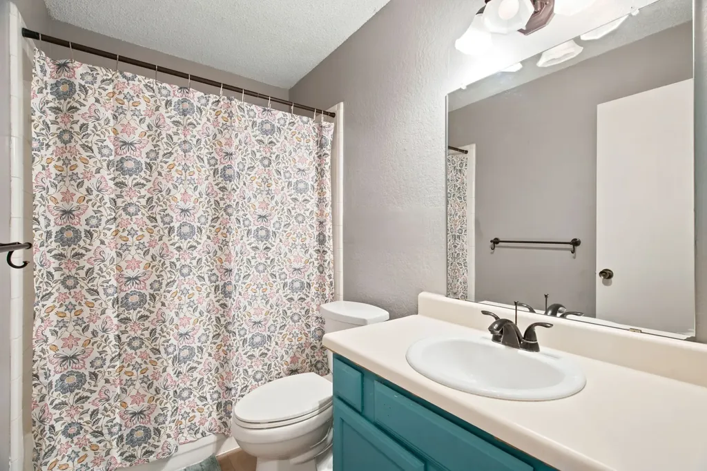 4837 Thistledown Drive Fort Worth TX 76137