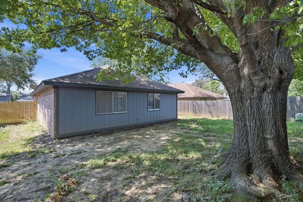 4837 Thistledown Drive Fort Worth TX 76137