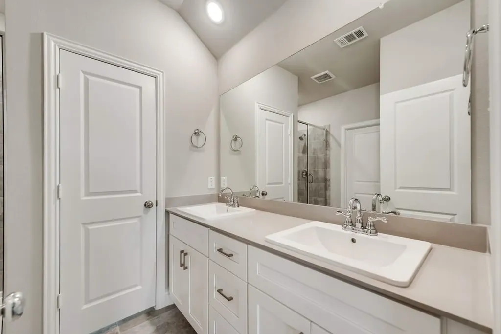1080 Norias Drive Forney TX 75126