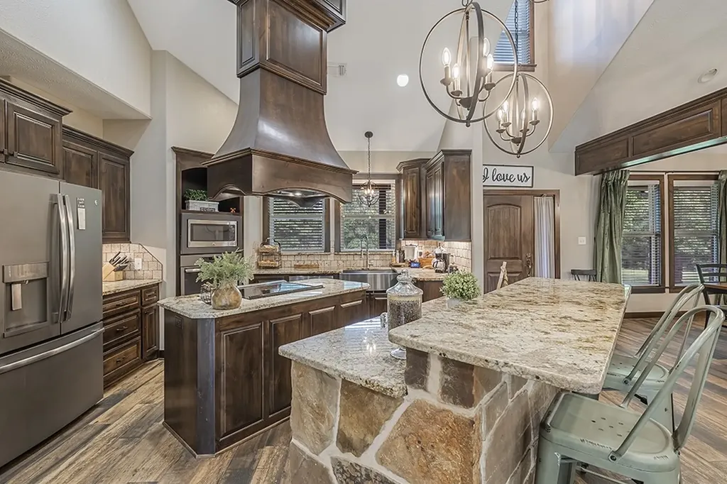 1408 Pine Wilderness Drive Queen City TX 75572