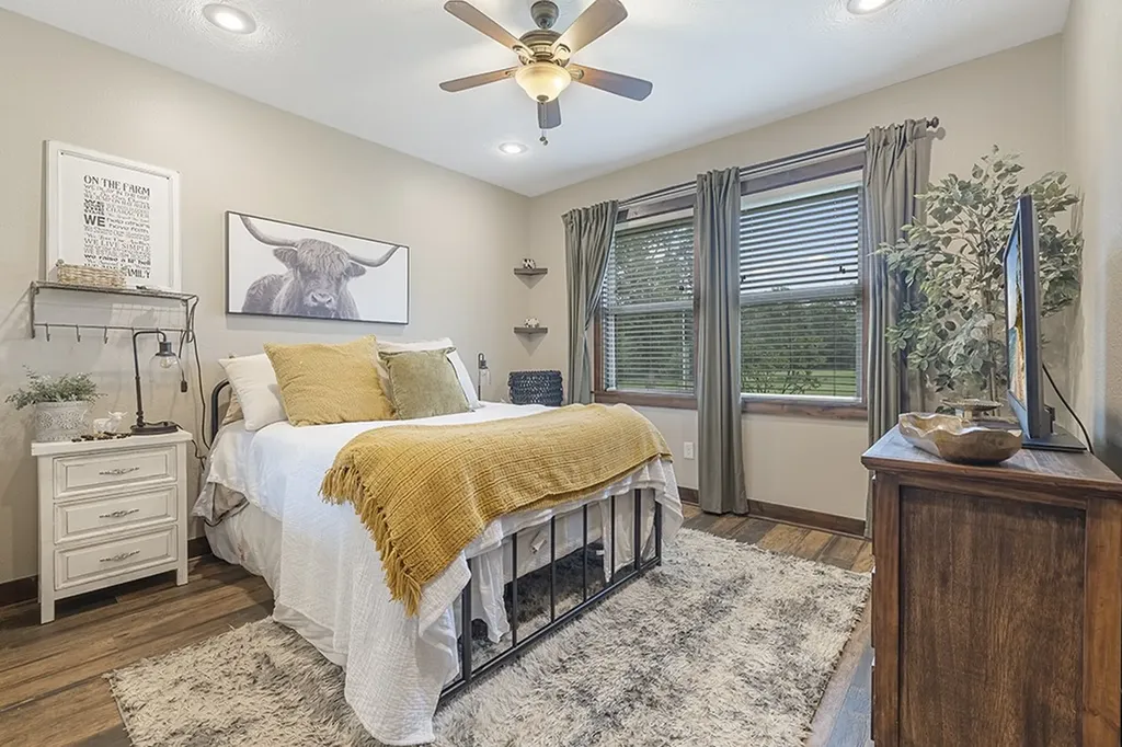 1408 Pine Wilderness Drive Queen City TX 75572