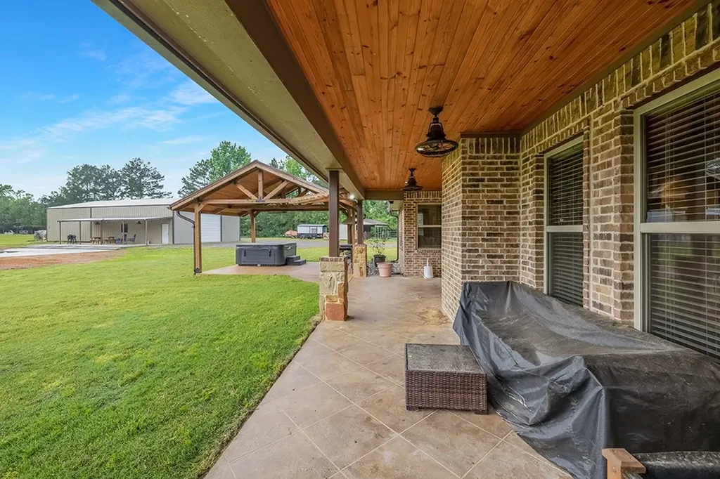 1408 Pine Wilderness Drive Queen City TX 75572