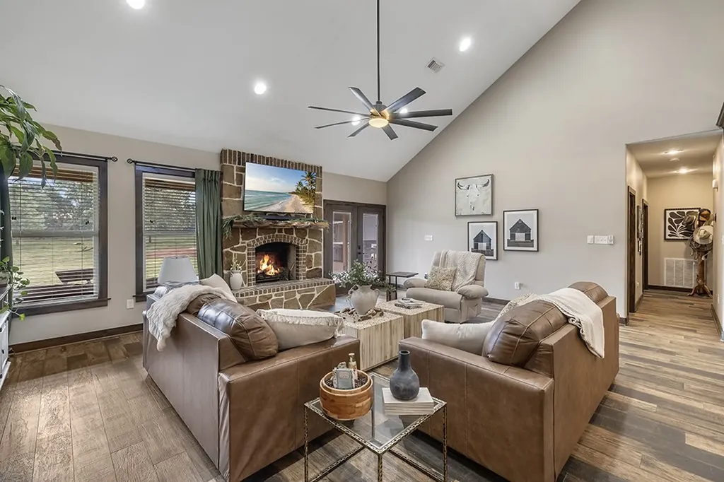 1408 Pine Wilderness Drive Queen City TX 75572