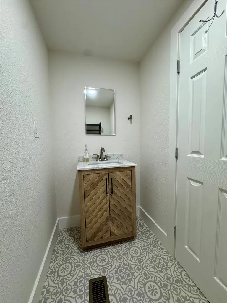 889 Quail Creek Circle Pottsboro TX 75076