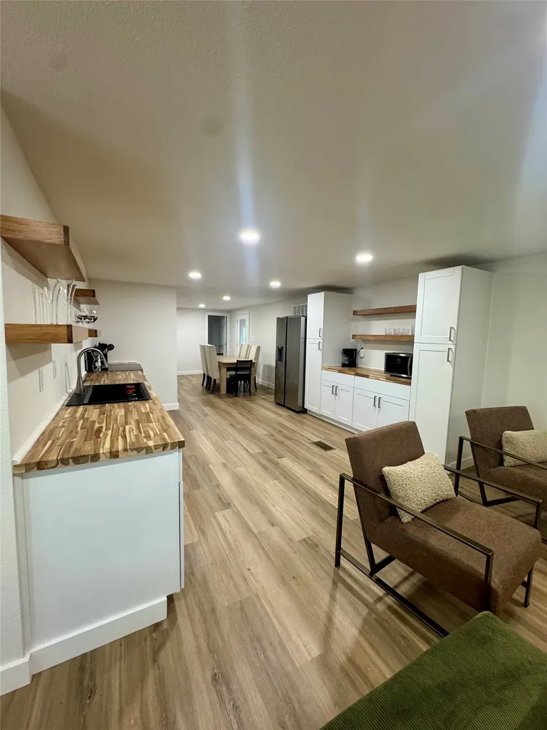889 Quail Creek Circle Pottsboro TX 75076