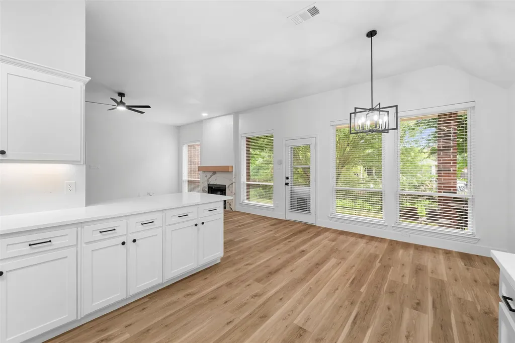 3016 Deer Trail Mckinney TX 75071