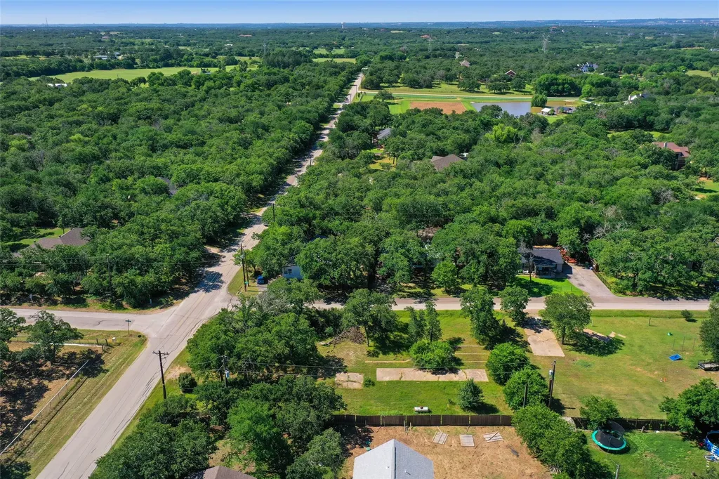 1102 Maple Drive Bartonville TX 76226