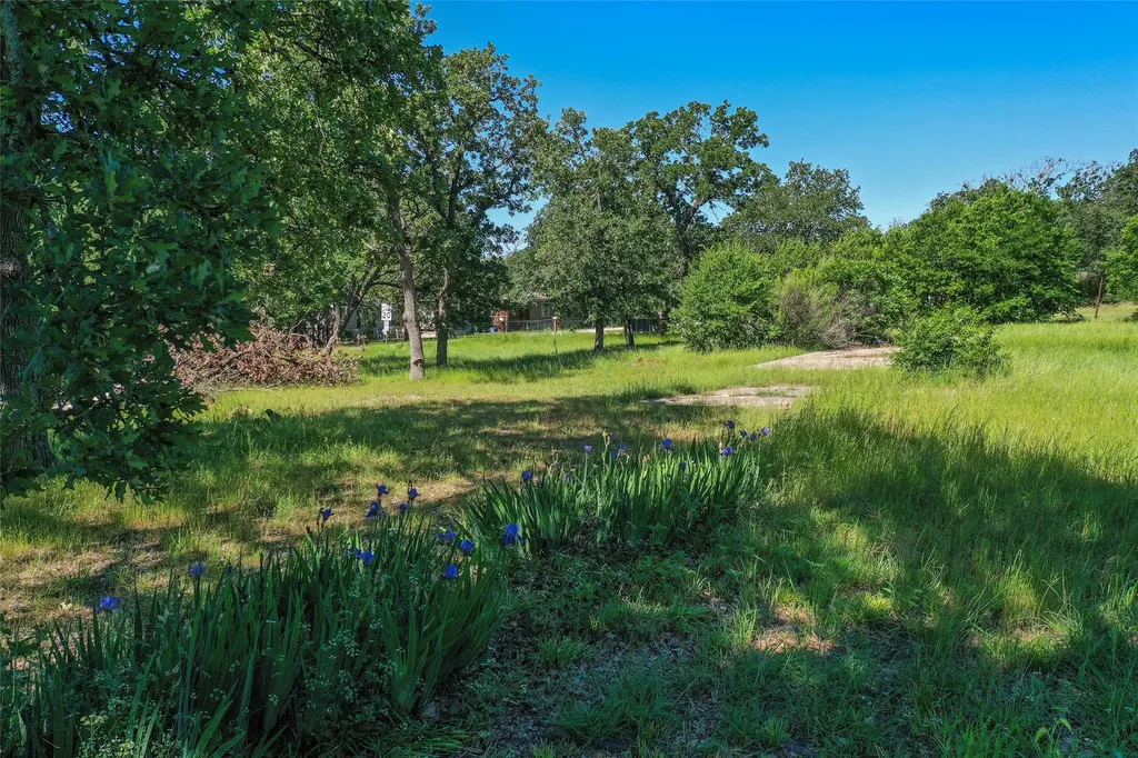 1102 Maple Drive Bartonville TX 76226