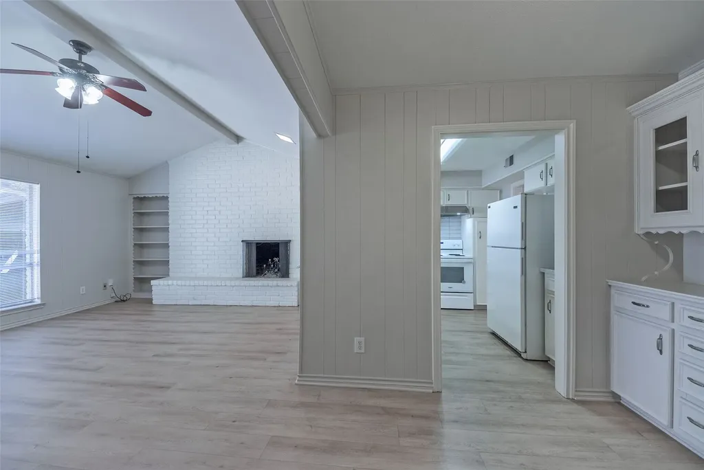 10679 Sandpiper Lane Dallas TX 75230