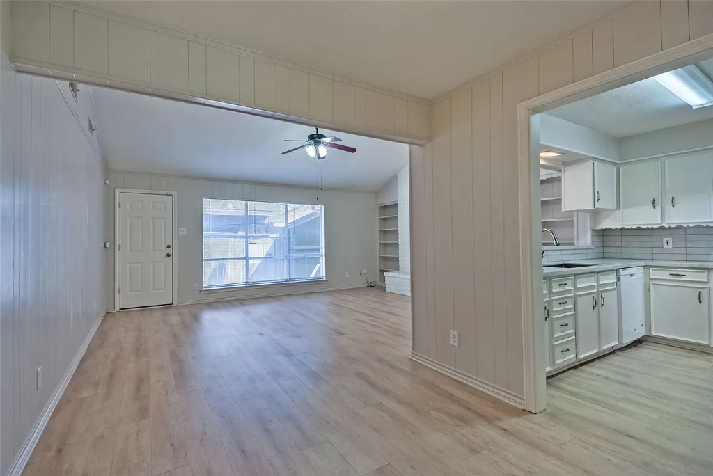 10679 Sandpiper Lane Dallas TX 75230